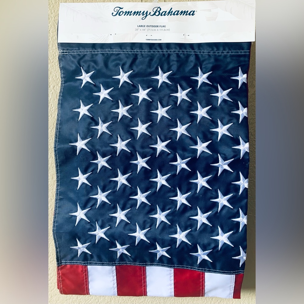 Tommy Bahama Large American Flag 28” x 44” Outdoor Patriotic New Stars Stripes